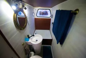 HOMEBOAT - bateau hôtel - Image 2