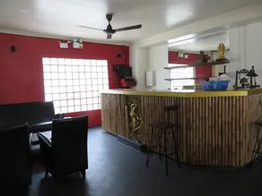 Utopia Guesthouse - Image 2