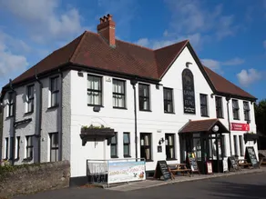 The Lamb & Flag - Image 3