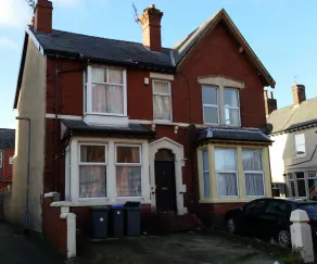 Raikes Parade Victorian Holiday Home - Blackpool Resort Collection - Image 4