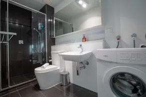 107light Filled Cozy Apt in the Heart of St Kilda - Image 2