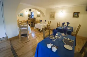 Cwmwennol Country House - Image 2