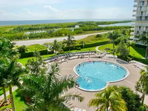 South Seas Tower 3-1512 - Image 5