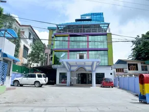 New Golden Forward Hotel - Image 5