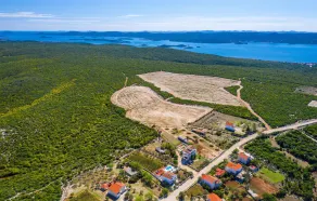 Amazing Apartment in Donje Rastane With 3 Bedrooms, Wifi and Outdoor Swimming Pool - Image 2