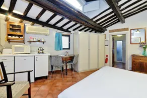 Rome Accommodation - Navona - Image 2
