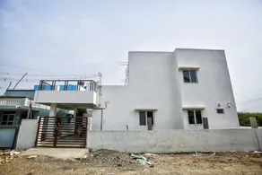 Leo's Home Stay by OYO Rooms - Image 4