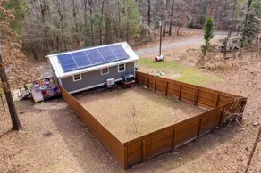 Blue Bonnet's Cabins LLC - Image 5