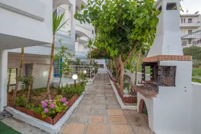 Grace Studios & Apartments - Image 5