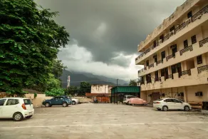 Hotel Neeraj Bhawan - Image 4