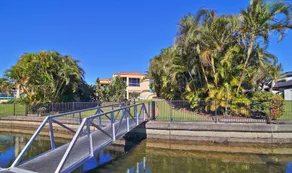 Gold Coast Waterfront Paradise - Image 5