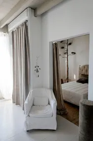 La maison sur la place - Image 4