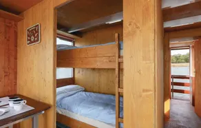 Beautiful Ship/boat in Neustrelitz With 2 Bedrooms and Wifi - Image 3