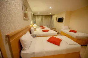 Sadan Plaza Hotel - Image 3