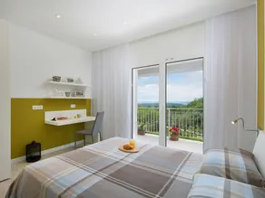 Peaceful Villa in Stanisovi With sea View - Image 2