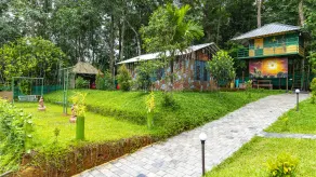 Budgies Cottage - Image 2