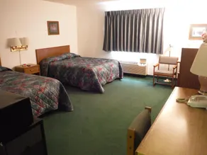 Caravan Motel - Image 4