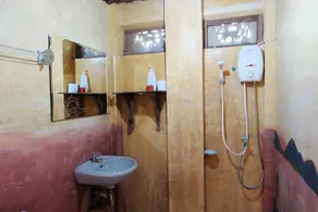 Baan Eve Guesthouse - Image 4