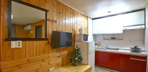 Gapyeong Valley in the Forest Pension - Image 4