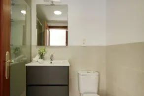 Alhambra Penthouse 2 Private Terraces Parking Free - Image 2