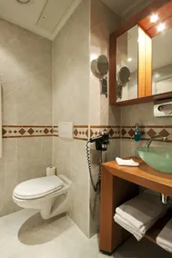 Golden Prague Residence - Image 2