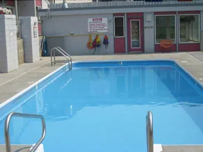 Bonaparte Motel - Image 3