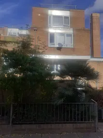 Beautiful Cosy 1bedroom Apartment in London - Image 4