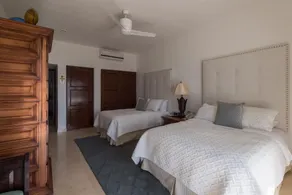 Outstanding Beachfront for up to 15 People: Villa Delfines - Image 3