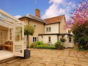 Holiday Home of Exceptional High Quality With Breathtaking Garden and Summer House - Image 3