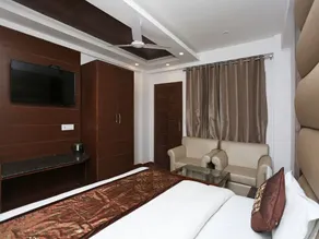 Hotel Aashna By OYO Rooms - Image 3