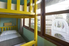 305 Hostel - Image 2