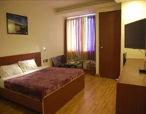 M Hotel And Restaurant - Image 3