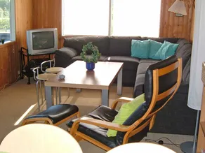 Quaint Holiday Home in Vinderup With Beach Nearby - Image 4