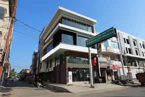 Hotel Sun Park by OYO Rooms - Image 3