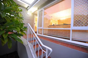 Trigg Beach Cottage - Image 4