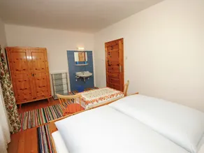 Grande chalet con terrazza e sauna | Vicino alle piste da sci - Image 2