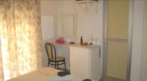 Marina Rooms - Image 3