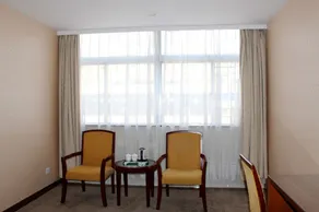 Shenzhen Luohu Railway Station Hotel - West Building - Image 2