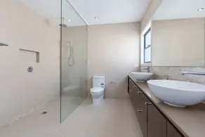 Augusta House - Image 4