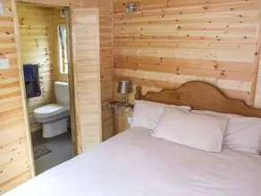 Ash Lodge - Image 3