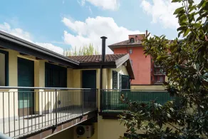 Large apartment in Milan center - Image 5