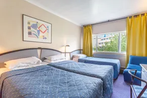 La Reserve Hotel - Image 3