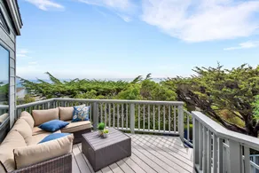 Stunning Ocean-view W/ Private Hot Tub 3 Bedroom Home - Image 2