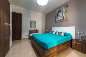 Luxury Apartment Close to the Sea - Image 4