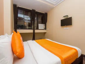 OYO 11672 Hotel Shubham - Image 2