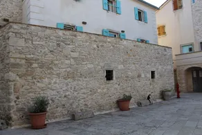 Sansego Suites - Image 4