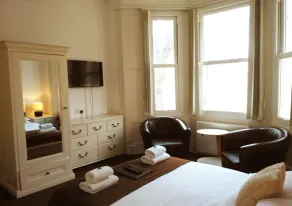 Seafield House - Image 4