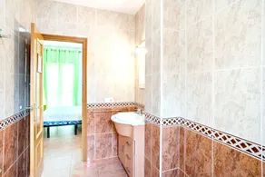 3 bedrooms house with shared pool garden and wifi at Lepe 2 km away from the beach - Image 4
