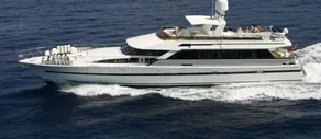 Saint Tropez Luxury Yacht - Image 4
