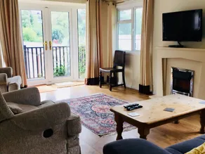 Quaint Holiday Home in Hastings With Patio - Image 4